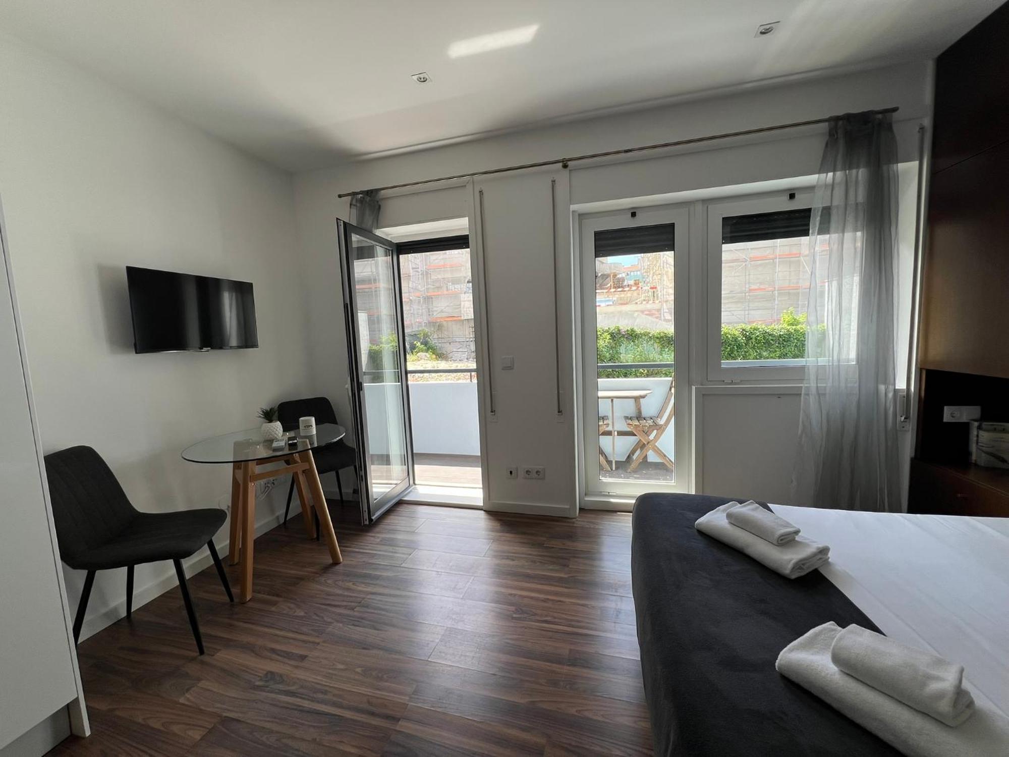 Almada Studios & Suites Porto Dış mekan fotoğraf