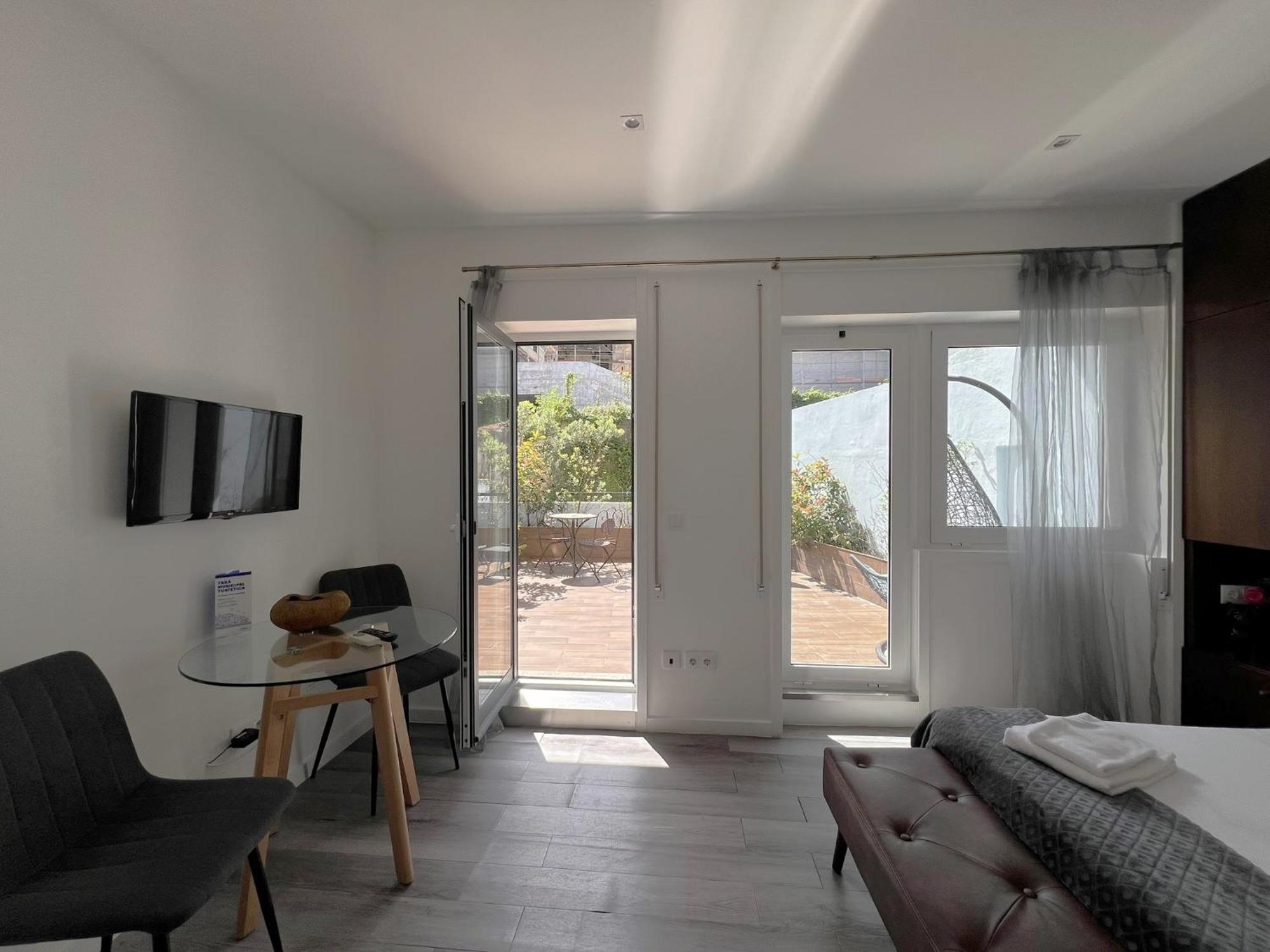 Almada Studios & Suites Porto Dış mekan fotoğraf