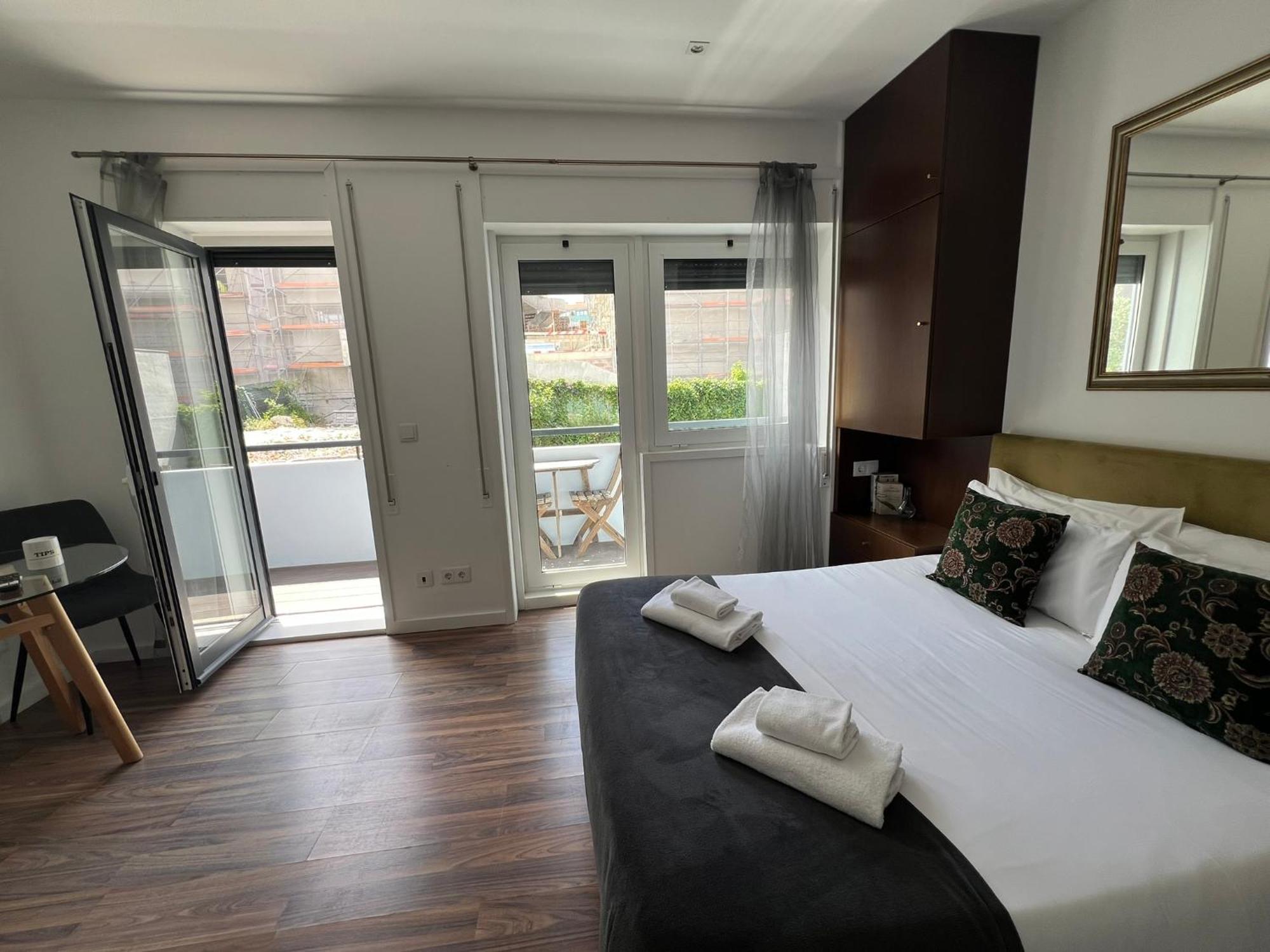 Almada Studios & Suites Porto Dış mekan fotoğraf